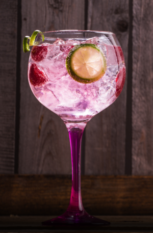 Schweppes Rosé G&T